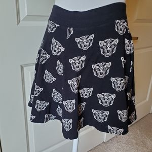 Cat leopard tattoo style skater skirt h&m divided
